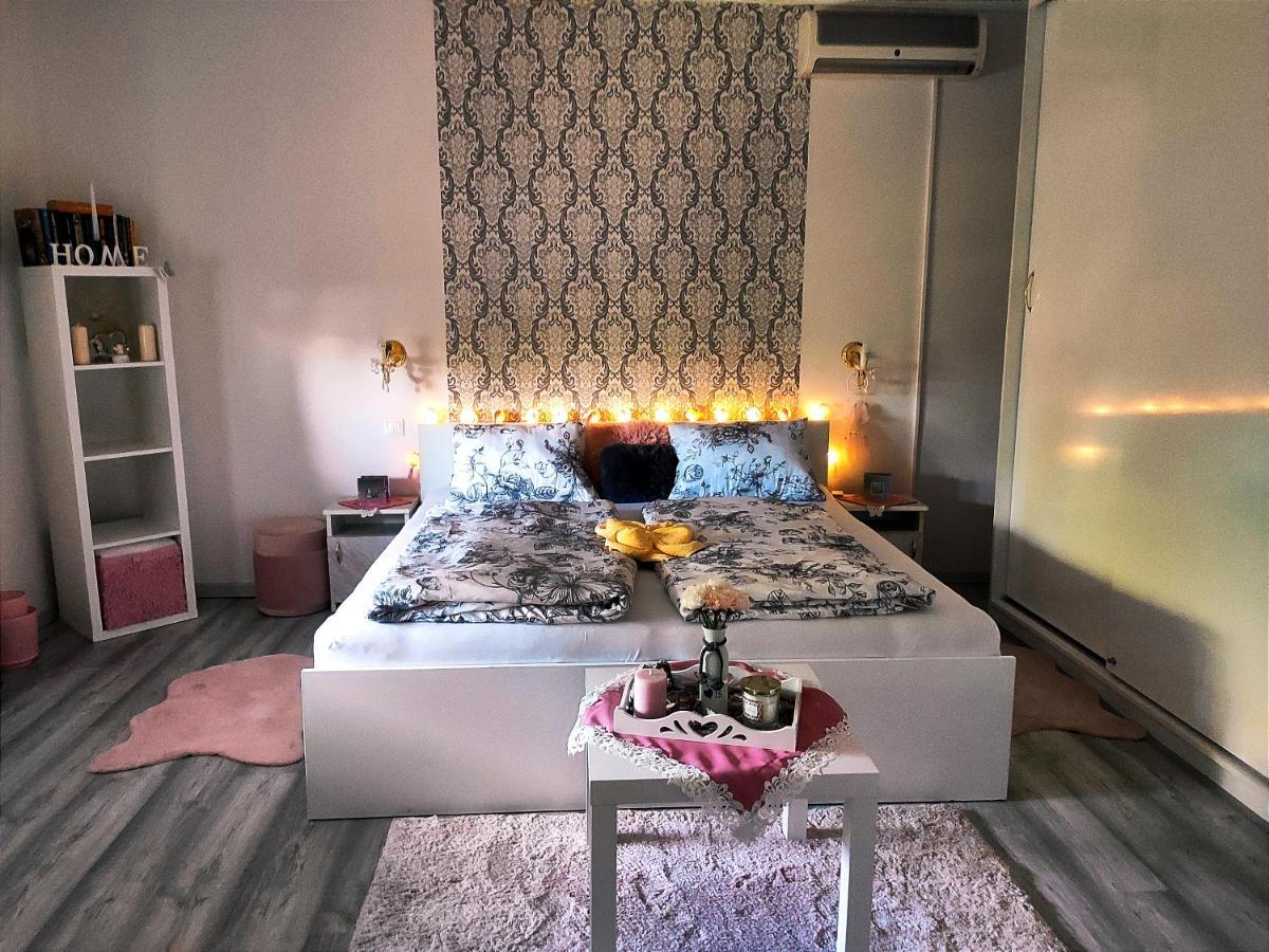 Szandra Vendeghaz Osku Dış mekan fotoğraf